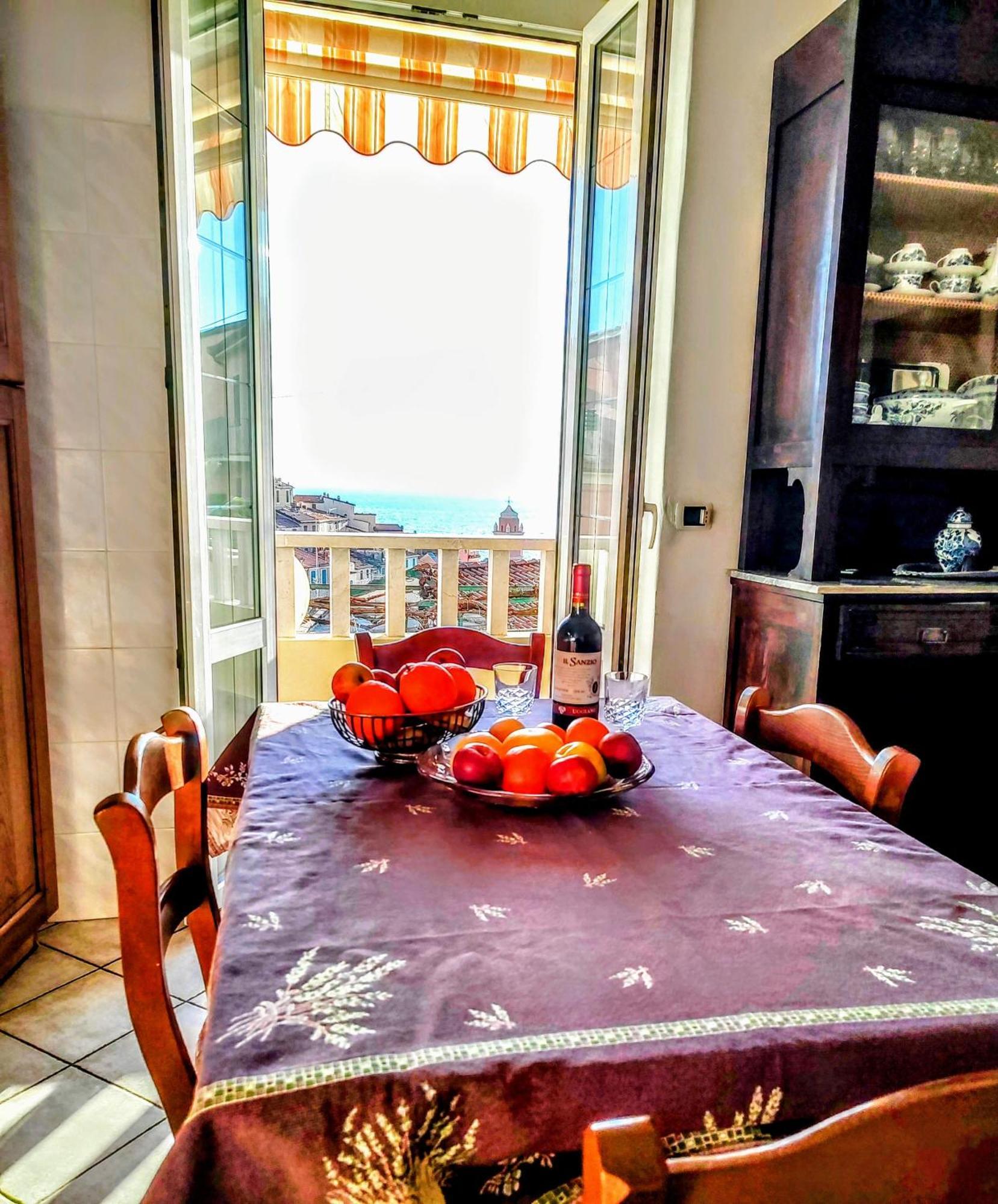 -La Terrazza Nel Vigneto- Golfo Dei Poeti Tellaro Exterior foto